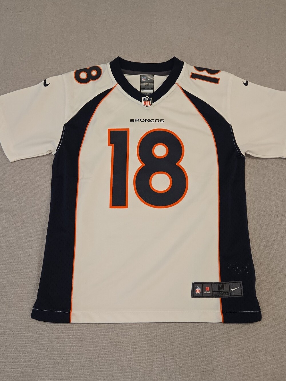 Nike Peyton Manning Denver Broncos Jersey Youth Medium 10/12 White NFL #18